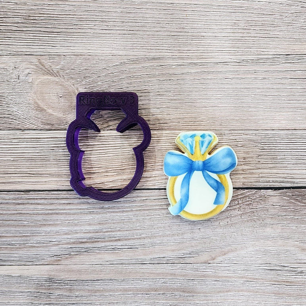 Diamond Ring with Bow Cookie Cutter