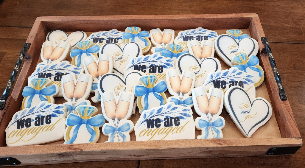 Champagne Glasses with Bow Cookie Cutter