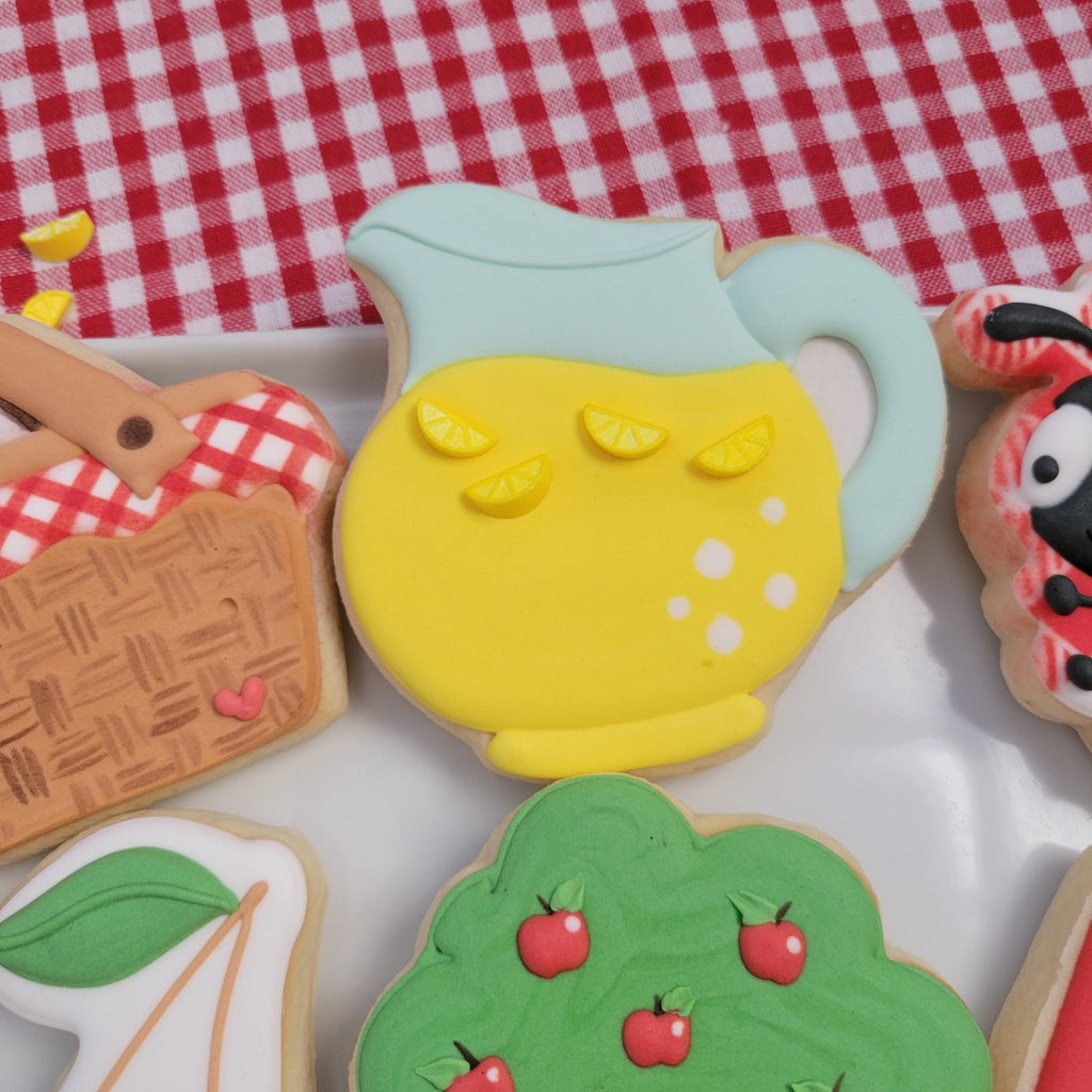 Lemonade #2 Cookie Cutter