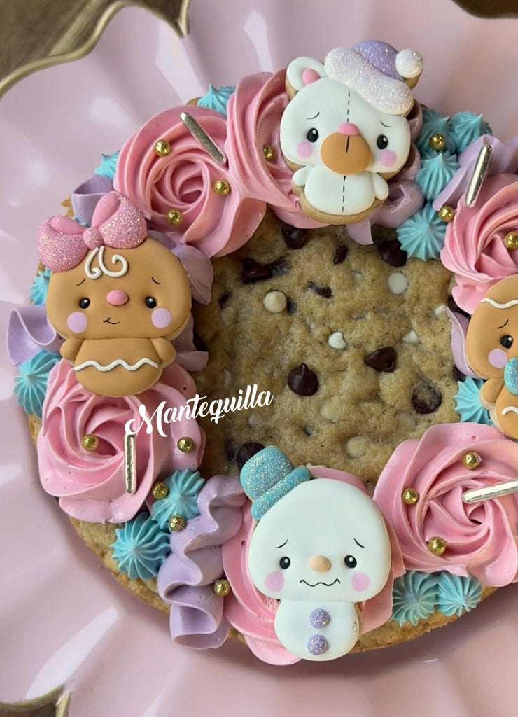 Gingerbread Girl from Sweet Christmas Cookie Cutters by Mantequilla