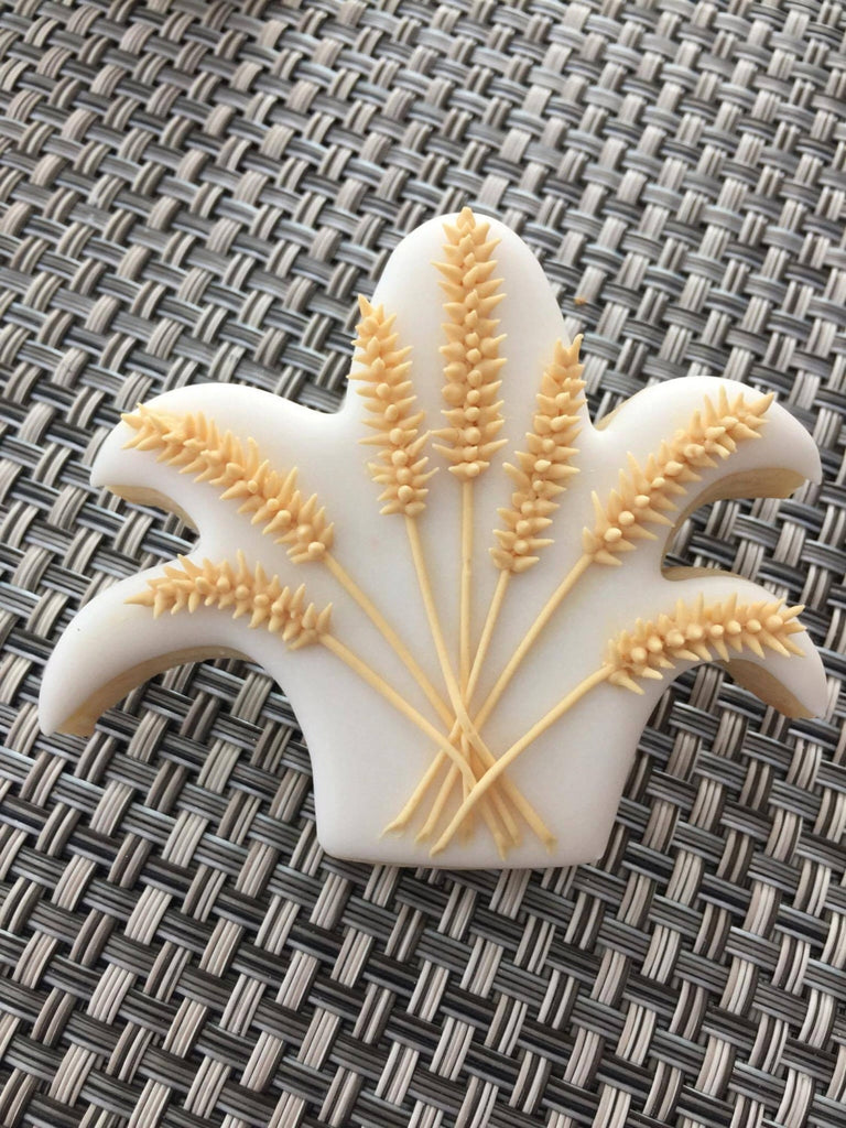 Ear of Corn or Corn on the Cob Cookie Cutter and Fondant Cutter and Clay Cutter