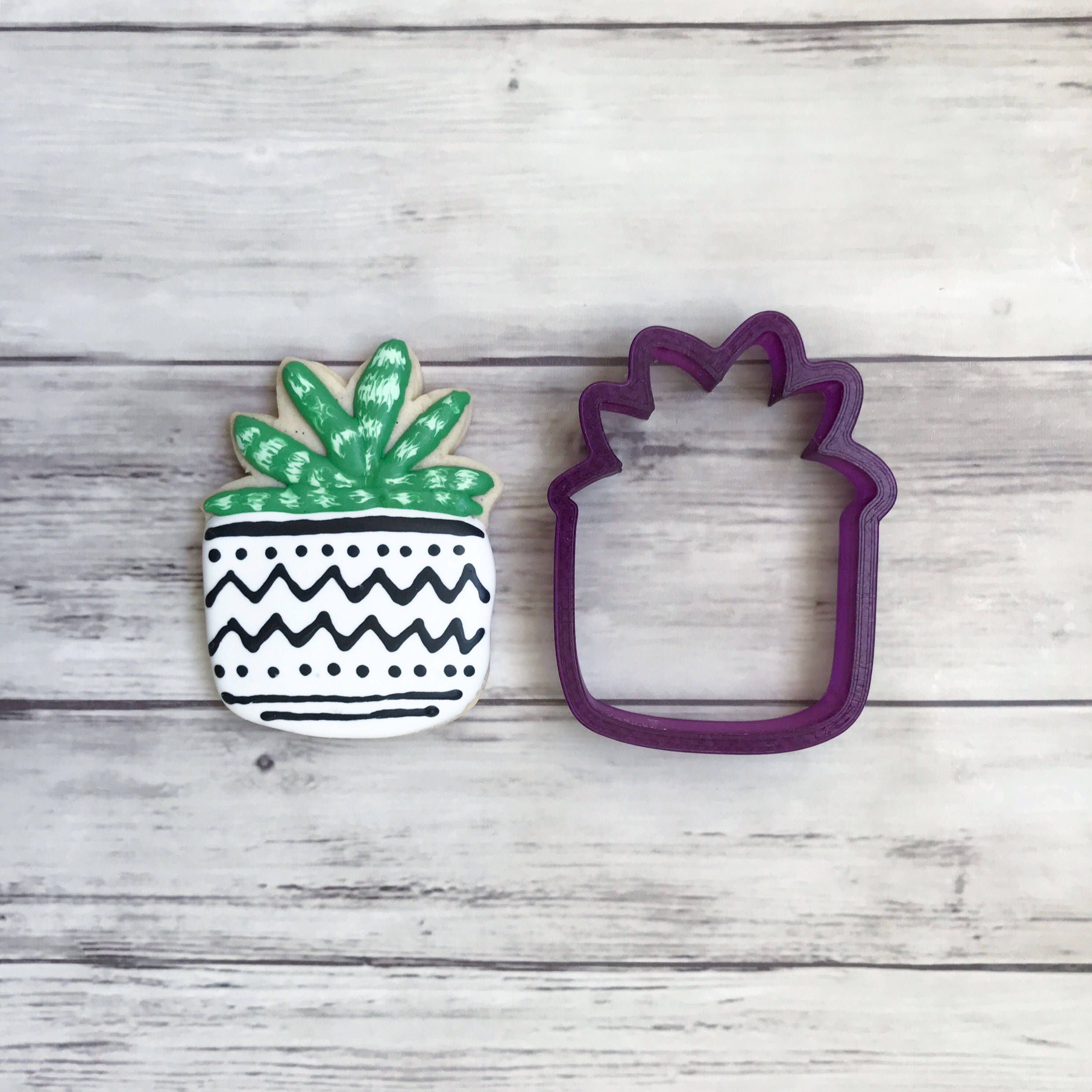 potted plant cookie cutter Potted Flower Potted Plant #1 Cookie Cutter – Bobbi's Cutters