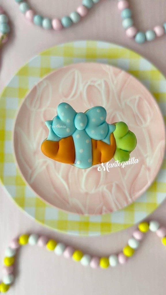 Easter Themed Cookie Cutters by Mantequilla